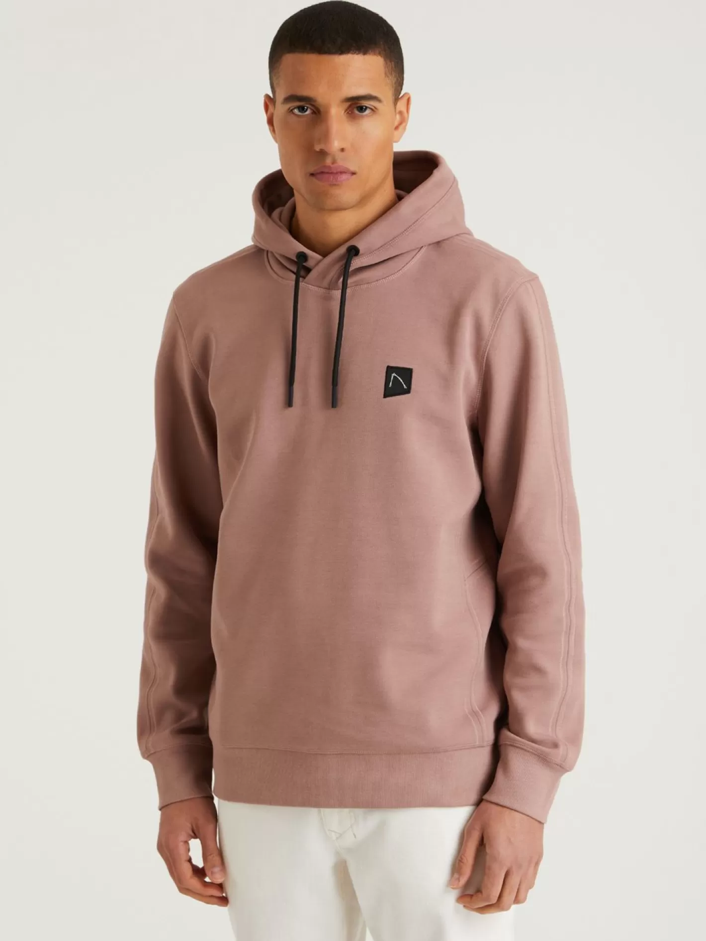 CHASIN' Harper Sweaters - Chasin' EN