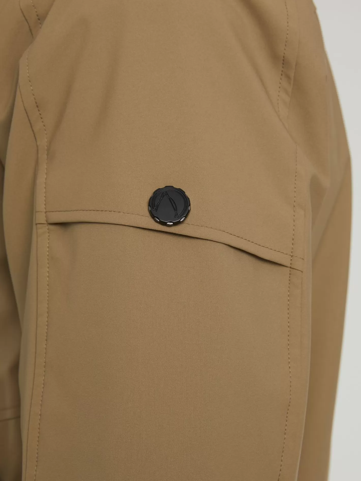 CHASIN' Return Mount Jackets - Chasin' EN